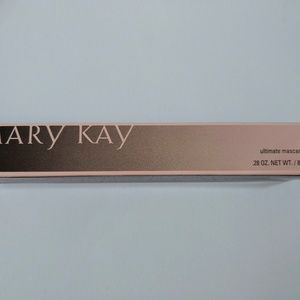 Mary Kay Ultimate Mascara in Black